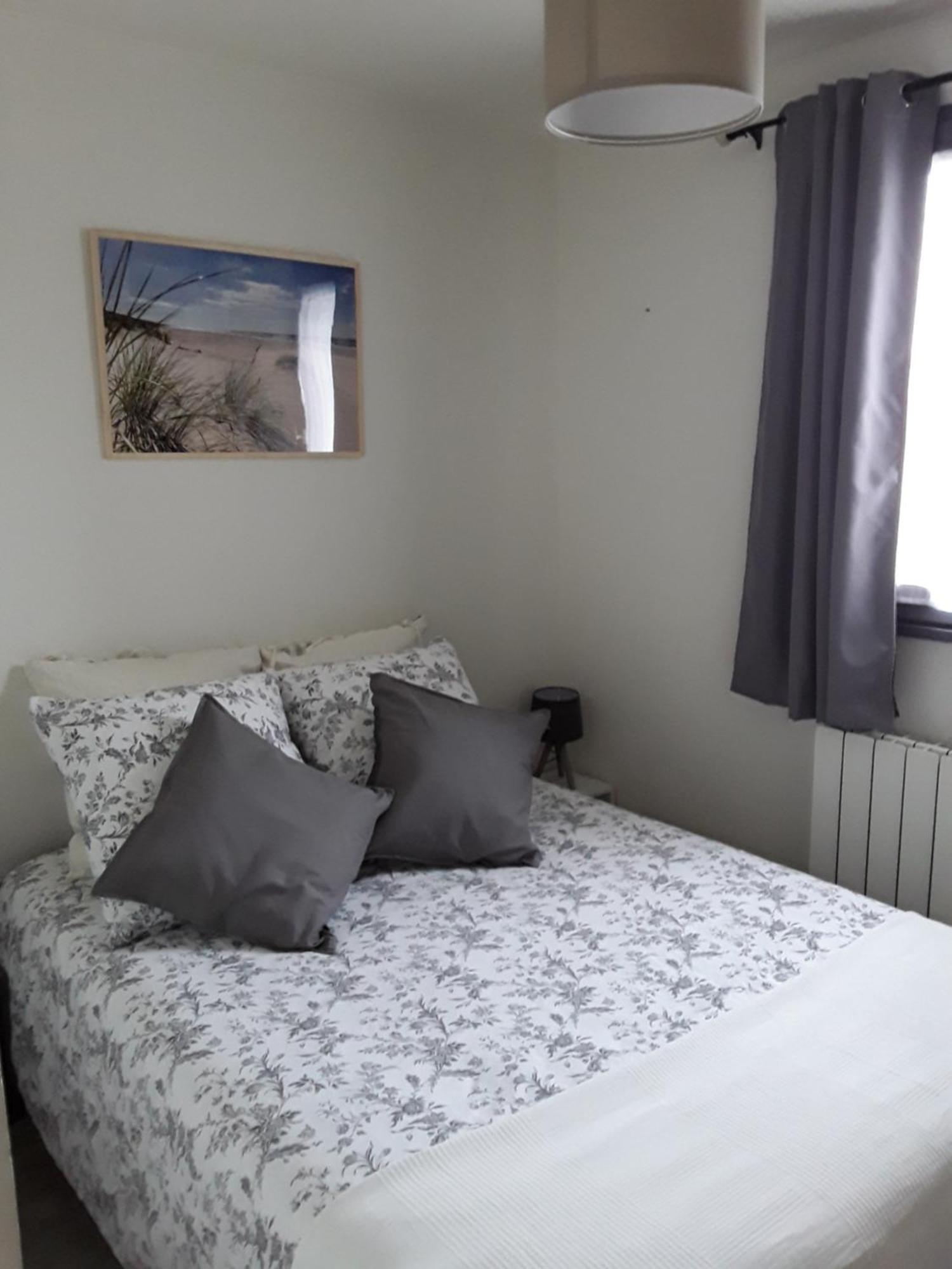 Appartement A 100 Metres De La Plage Ouistreham Eksteriør bilde